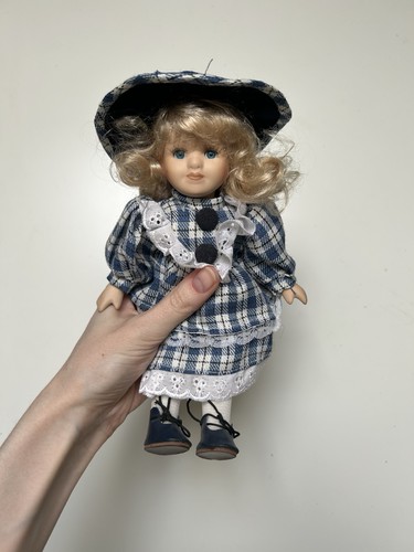 Poupée porcelaine vintage - poupée, de